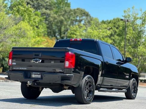 Used 2018 Chevrolet Silverado 1500 LTZ Z71 w/ LTZ Plus Package AWD/4WD image 5