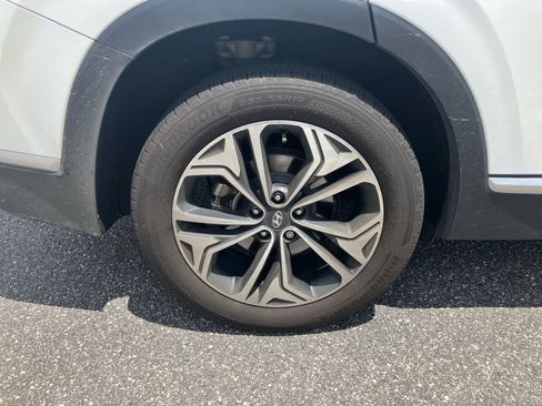Used 2019 Hyundai Santa Fe Limited AWD/4WD image 27
