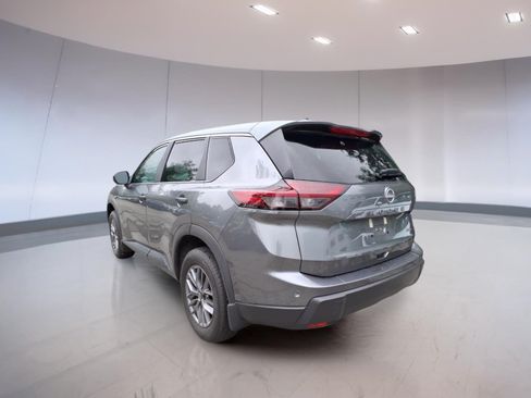 Used 2025 Nissan Rogue S AWD/4WD image 3
