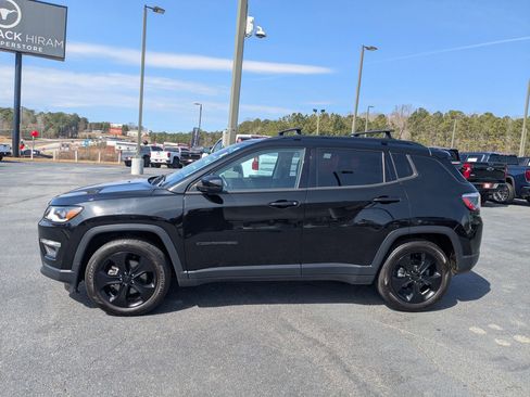 Used 2020 Jeep Compass Latitude image 8