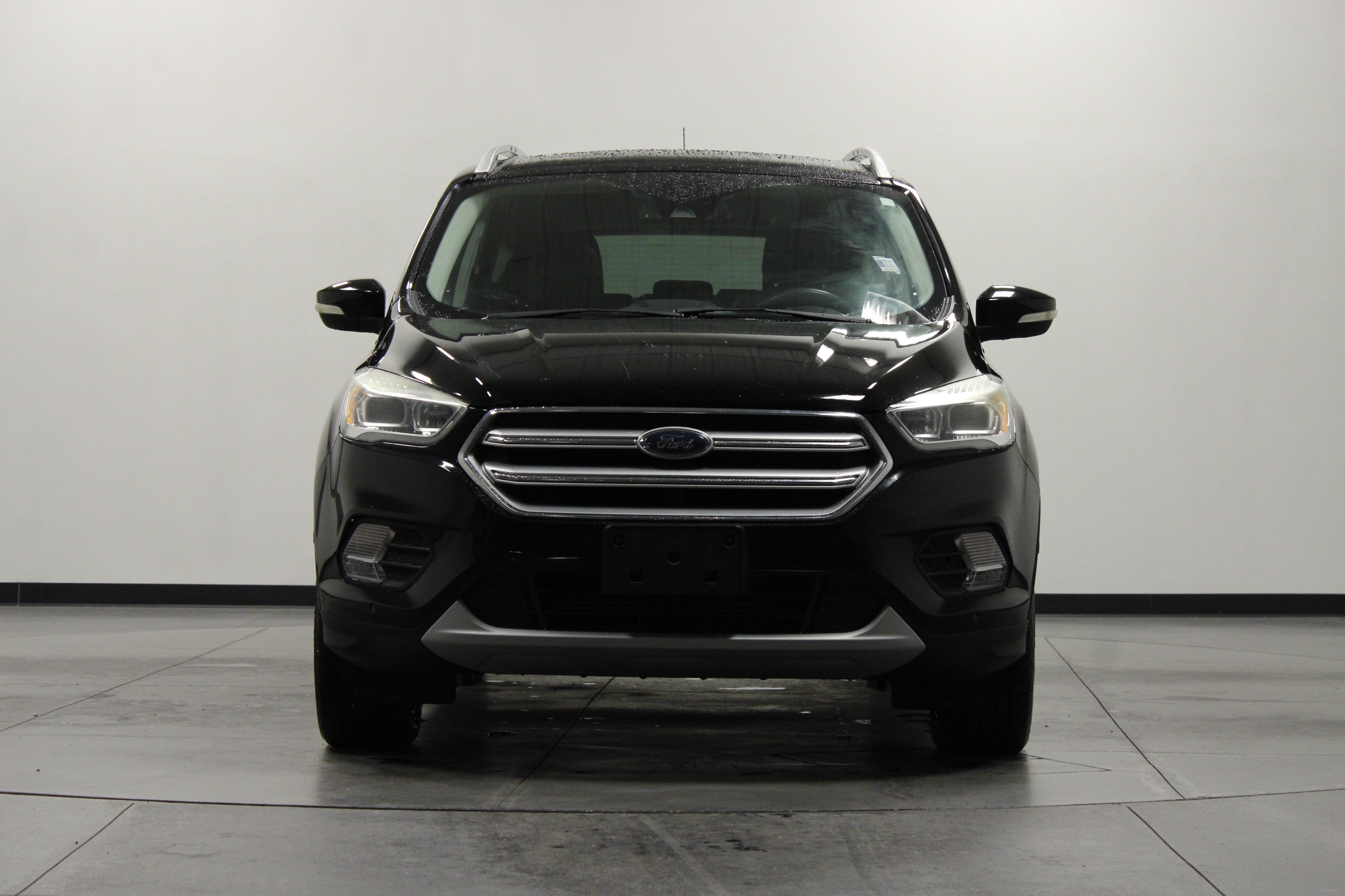 Used 2017 Ford Escape Titanium w/ Canadian Touring Package AWD/4WD image 9