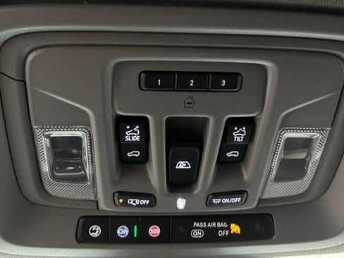 Used 2023 GMC Sierra 1500 Denali w/ Denali Reserve Package image 38