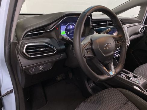 Used 2023 Chevrolet Bolt LT image 2