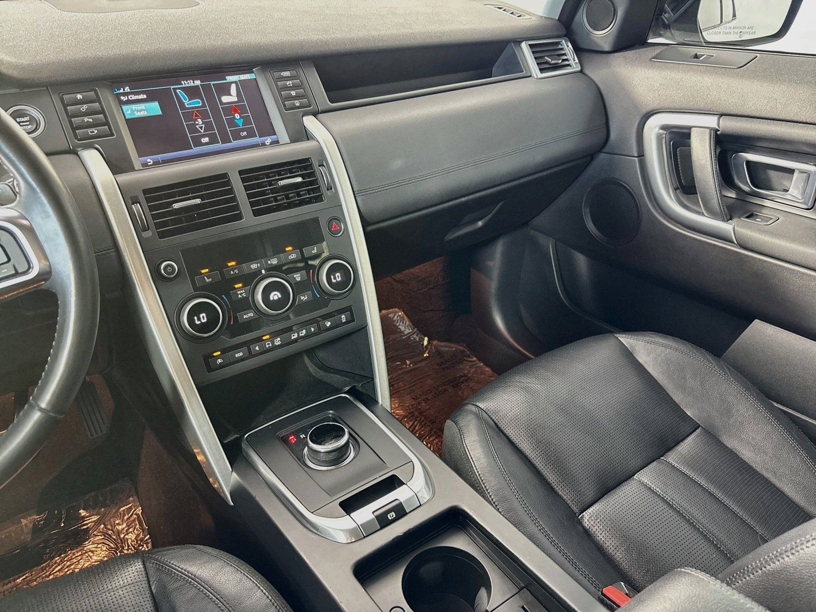 Used 2017 Land Rover Discovery Sport HSE AWD/4WD image 24