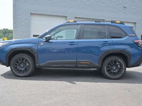 Used 2026 Subaru Forester Wilderness w/ Wilderness Package AWD/4WD image 7