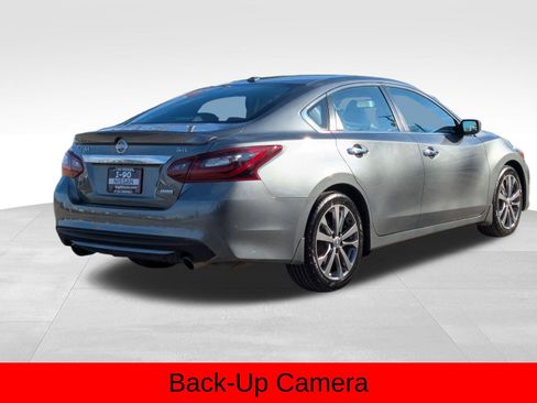 Used 2018 Nissan Altima 2.5 SR w/ SR Special Edition image 7