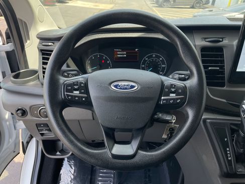 Used 2022 Ford Transit 350 XLT RWD image 20