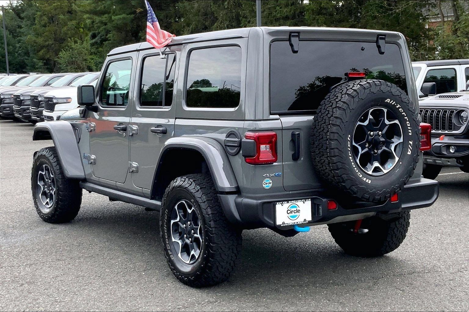 Certified 2023 Jeep Wrangler Unlimited Rubicon 4xe w/ Cold Weather Group AWD/4WD image 10