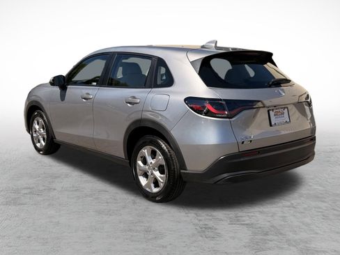 Certified 2023 Honda HR-V LX image 4