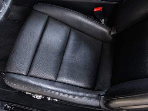 Certified 2014 Porsche 911 Carrera S RWD image 32