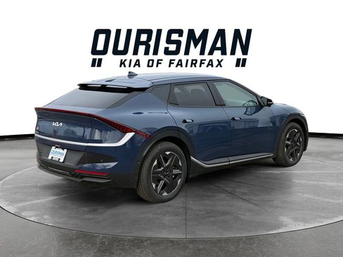 New 2025 Kia EV6 Light w/ Light LR Technology Package image 6