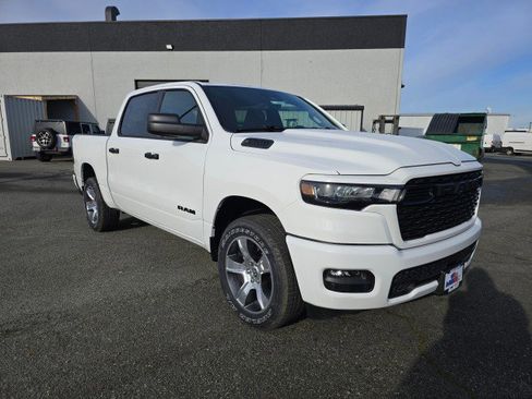 New 2026 RAM 1500 Express image 1