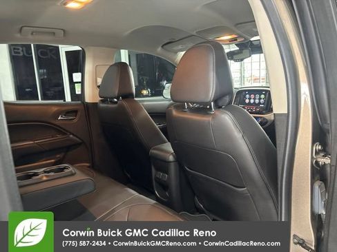 Used 2016 GMC Canyon SLT w/ Driver Alert Package AWD/4WD image 30