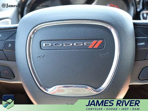 Used 2021 Dodge Durango R/T w/ Blacktop Package AWD/4WD image 27