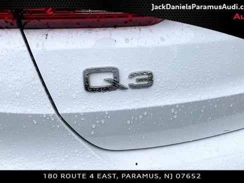 Used 2019 Audi Q3 2.0T Premium Plus w/ Premium Plus Package AWD/4WD image 26