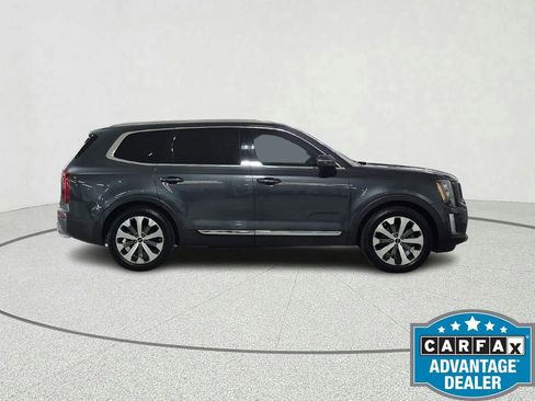 Used 2022 Kia Telluride EX w/ EX Premium Package FWD image 6