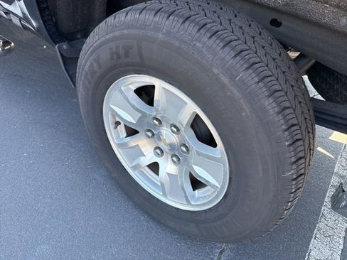 Used 2018 Chevrolet Silverado 1500 LT w/ All Star Edition image 14