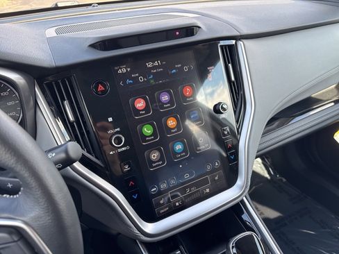 Certified 2025 Subaru Outback Limited image 17