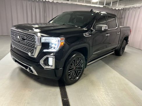 Used 2020 GMC Sierra 1500 Denali w/ Denali Ultimate Package image 3
