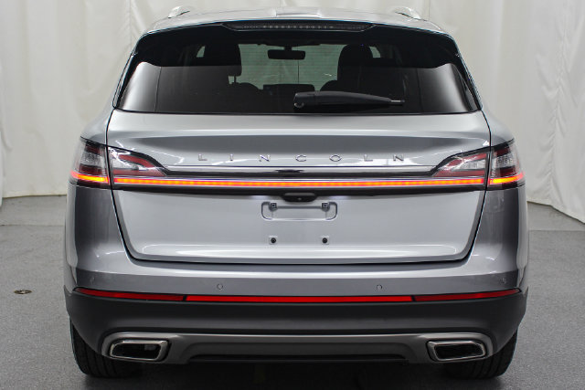 Used 2023 Lincoln Nautilus AWD w/ Premium Package image 8
