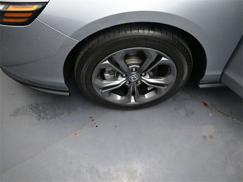 Used 2023 Honda Accord EX image 36