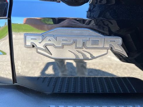 Used 2025 Ford Bronco Raptor AWD/4WD image 42