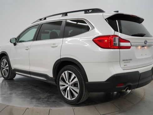 Used 2022 Subaru Ascent Limited w/ Technology Package AWD/4WD image 5