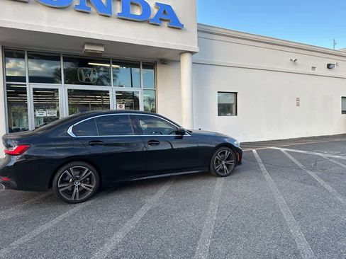 Used 2021 BMW 330e xDrive w/ Premium Package AWD/4WD image 19