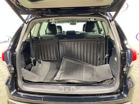 Certified 2017 Toyota Highlander Plus AWD/4WD image 7