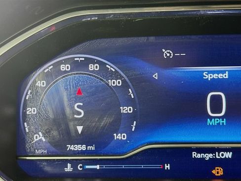 Used 2023 Chevrolet Silverado 1500 LT Trail Boss AWD/4WD image 16