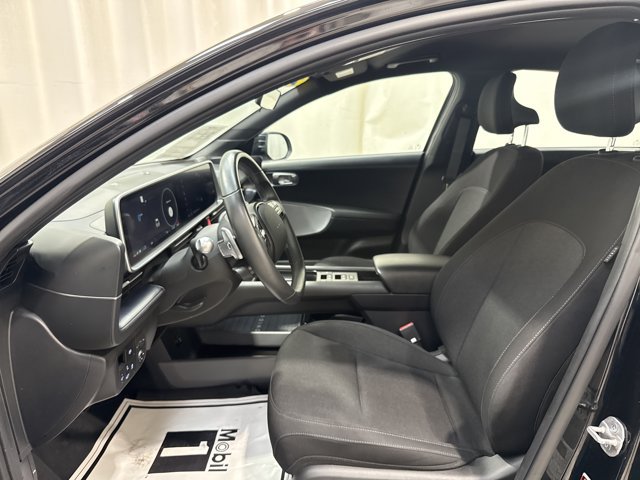 Used 2024 Hyundai Ioniq 6 SE AWD/4WD image 12