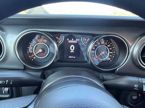Used 2023 Jeep Wrangler Sport AWD/4WD image 24