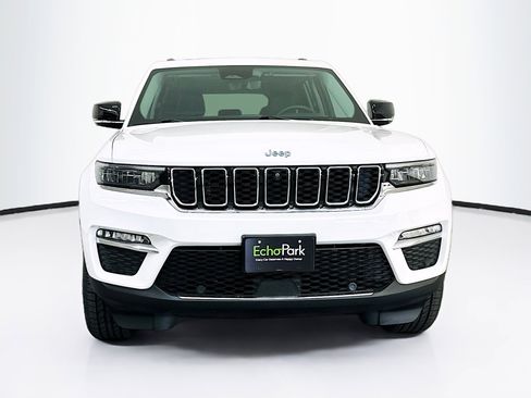 Used 2023 Jeep Grand Cherokee 4WD 4xe w/ Luxury Tech Group II image 2