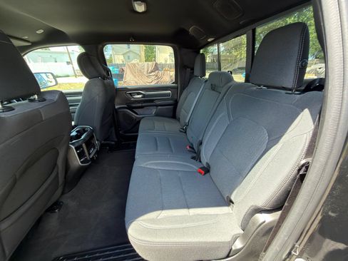 Used 2022 RAM 1500 Big Horn AWD/4WD image 25