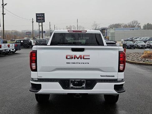 New 2026 GMC Sierra 1500 Elevation image 5