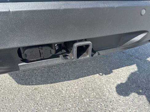Used 2026 Ford Explorer Active RWD image 29