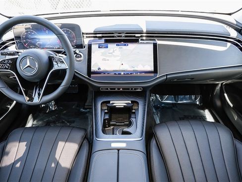 New 2025 Mercedes-Benz E 450 4MATIC All-Terrain Wagon image 10