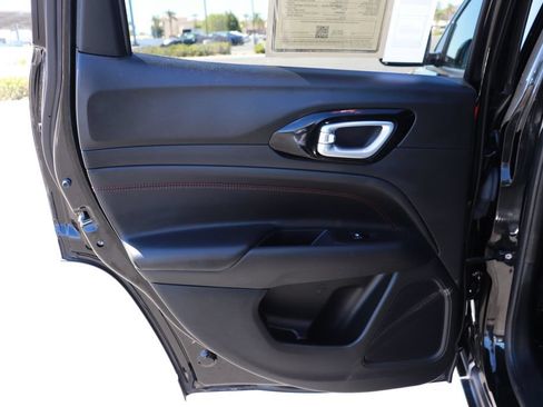 Used 2024 Jeep Compass Trailhawk AWD/4WD image 14