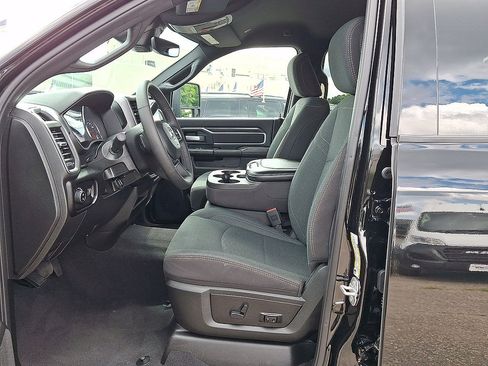 Used 2026 RAM 2500 Big Horn AWD/4WD image 17