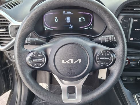 Used 2023 Kia Soul LX w/ Option Group 015 image 11