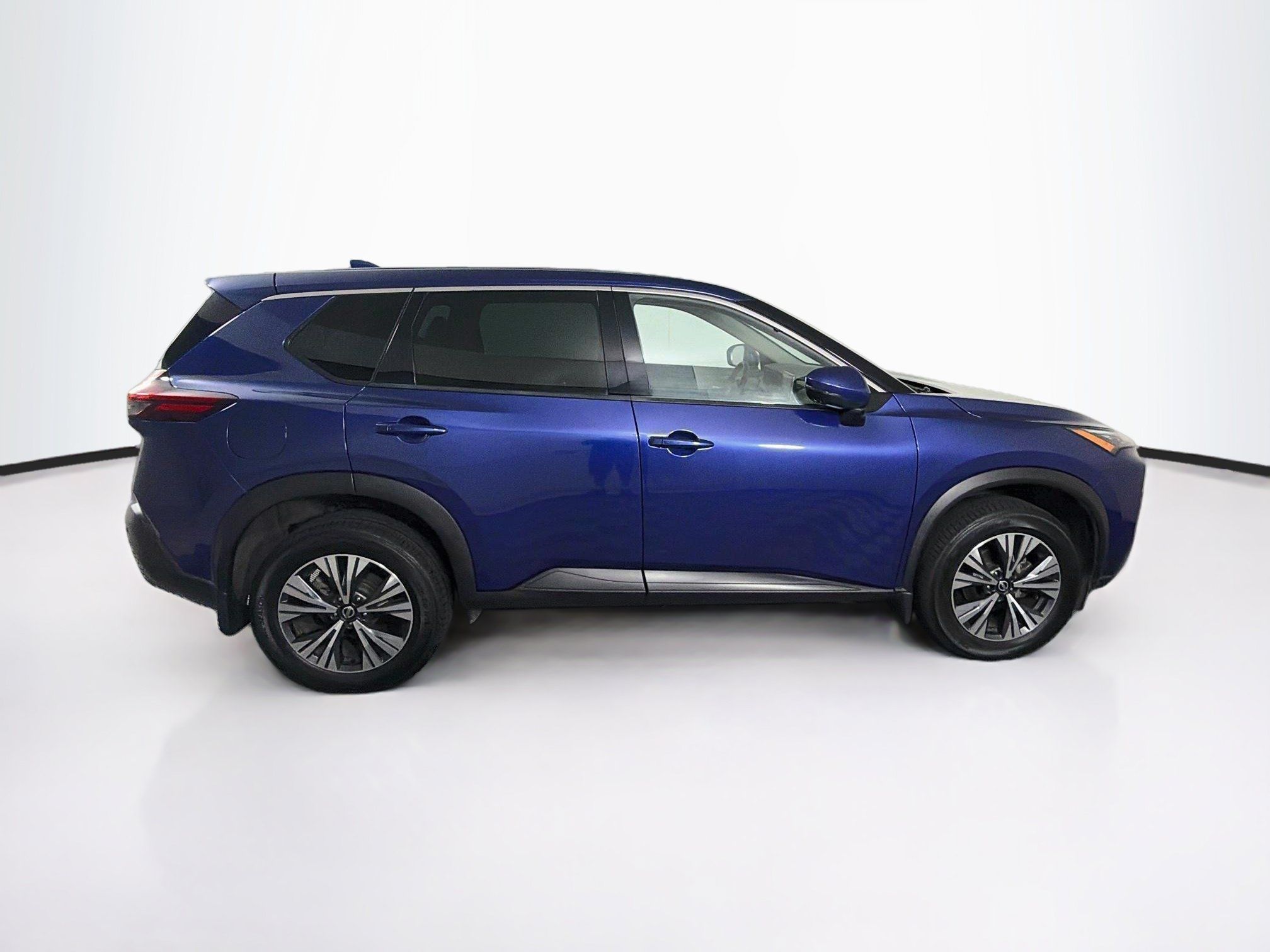 Used 2021 Nissan Rogue SV AWD/4WD image 10
