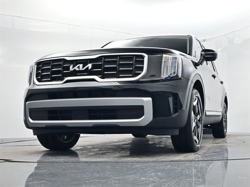 New 2025 Kia Telluride S image 35