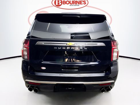 Used 2023 Chevrolet Suburban High Country image 12