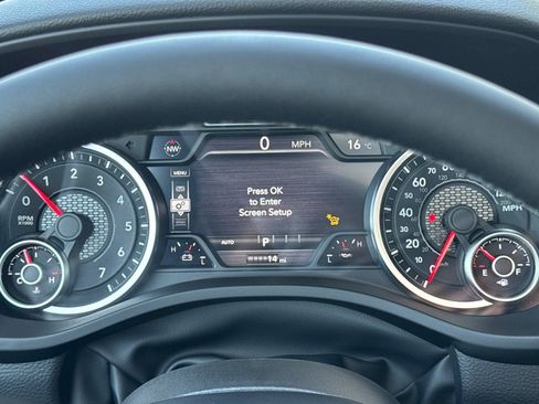 New 2026 RAM 1500 4x4 Crew Cab image 24