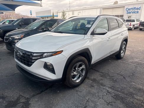 Used 2024 Hyundai Tucson SEL image 3