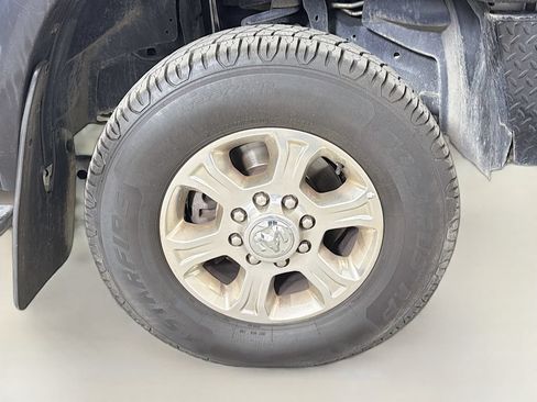 Used 2023 RAM 3500 Big Horn w/ Level 1 Equipment Group AWD/4WD image 28