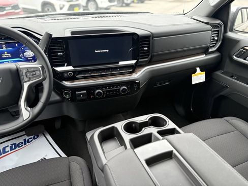 New 2026 Chevrolet Silverado 1500 LT image 13