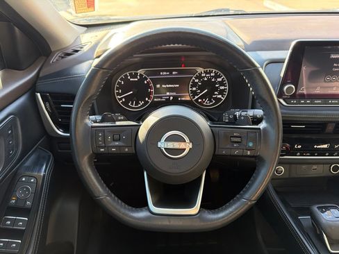 Used 2023 Nissan Rogue SL FWD image 22