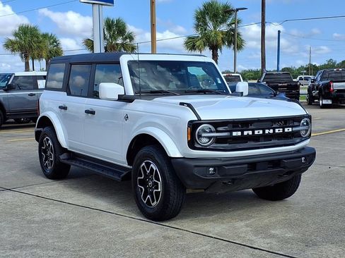 Used 2026 Ford Bronco Outer Banks AWD/4WD image 7