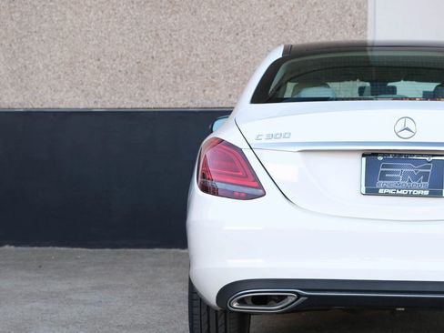 Used 2021 Mercedes-Benz C 300 4MATIC Sedan w/ Premium Package image 17